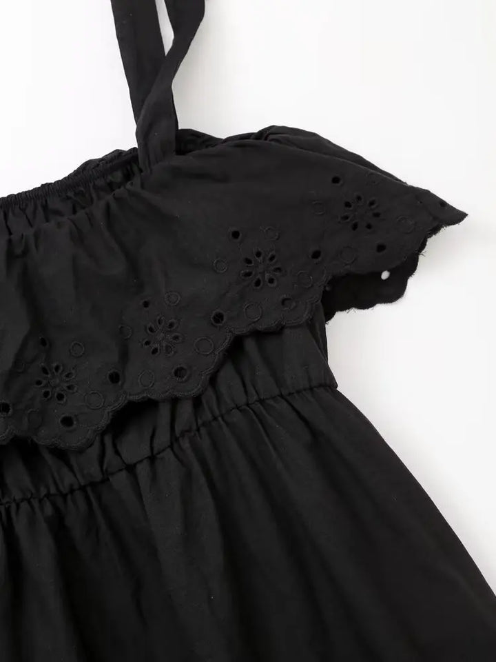 Vestido Longo Preto em Laise use joa clothing