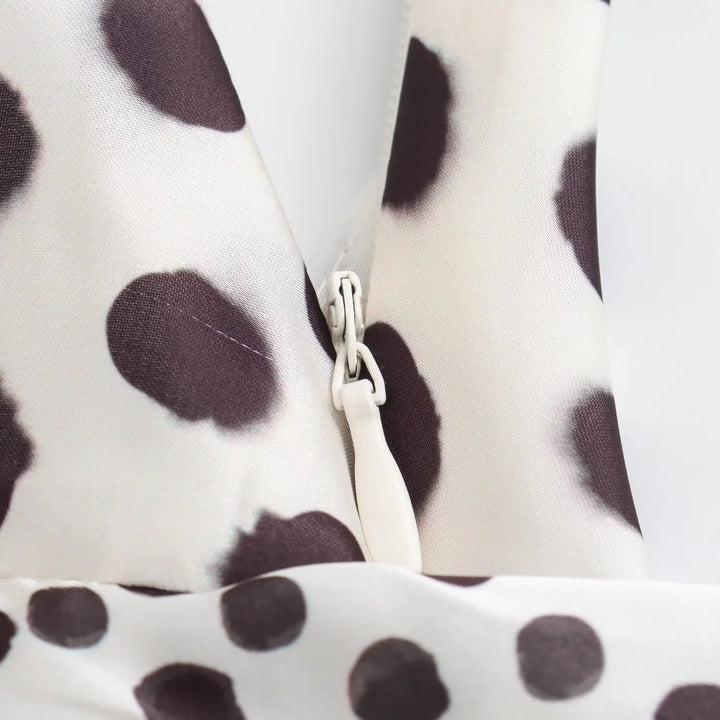Vestido Longo Babado Estampa Bolinha branco use joá clothing